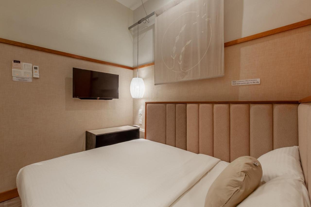 Bunk & Bilik Hotel Sri Petaling Kuala Lumpur Exterior photo