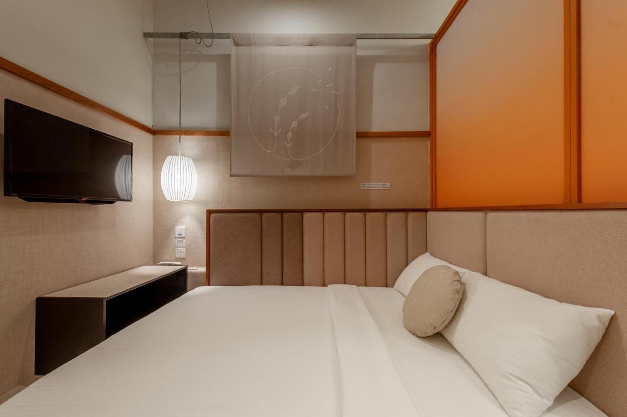 Bunk & Bilik Hotel Sri Petaling Kuala Lumpur Exterior photo
